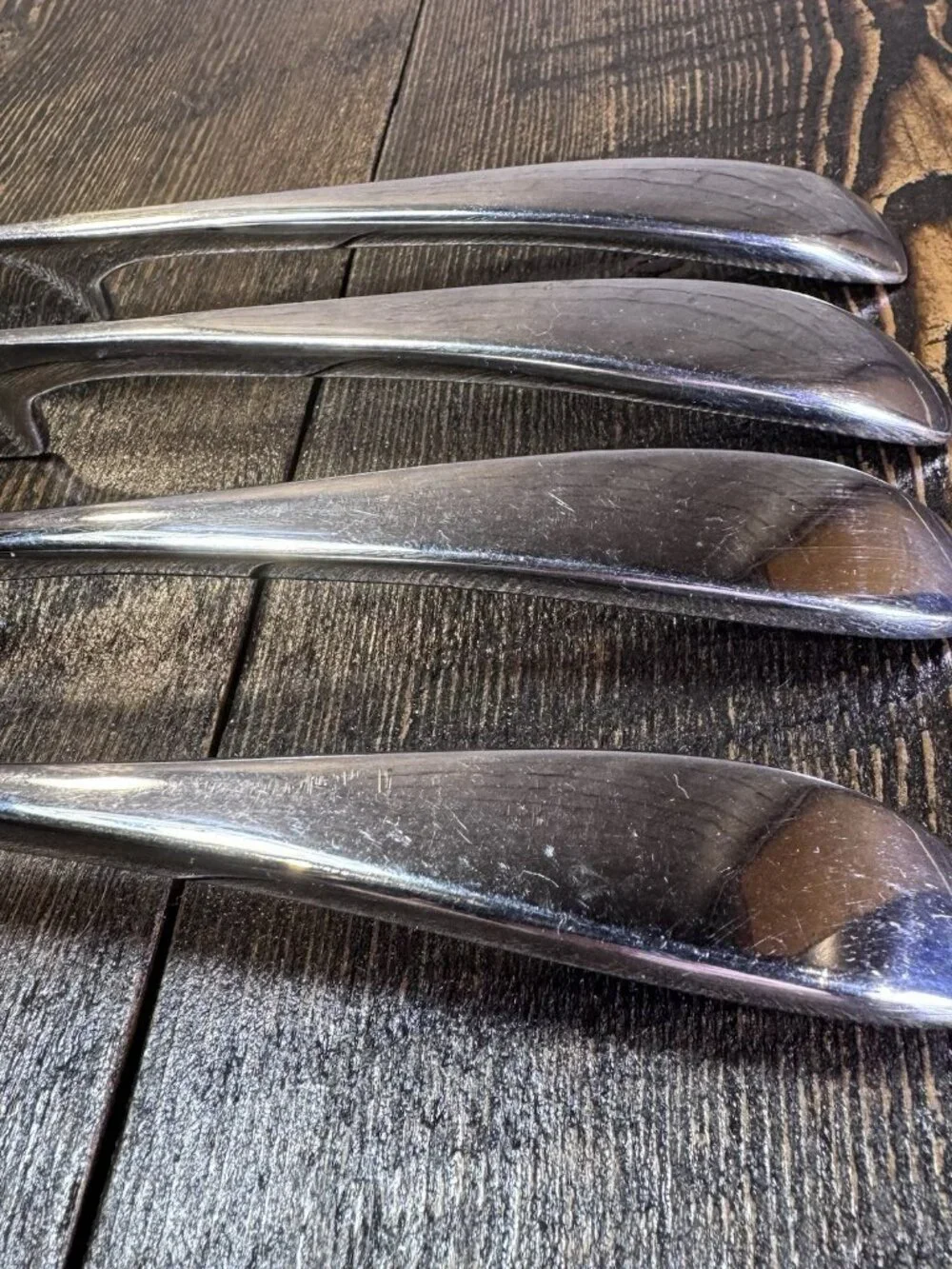 Set Of 4‎ Modern Stainless Knives - Standing Knife - Heavy Weight Dinner Knife